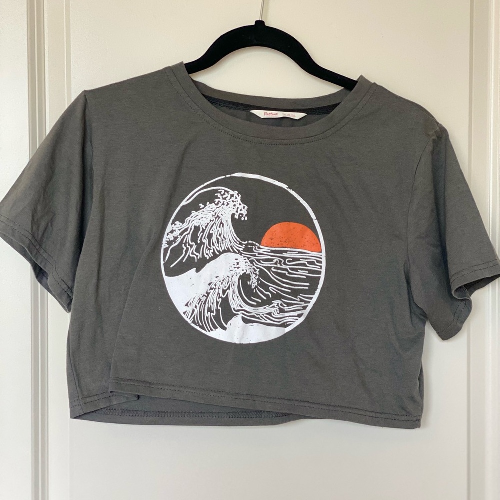 Graphic Tee Crop Top